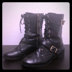 Arturo Chiang Black/Gold Combat Boots